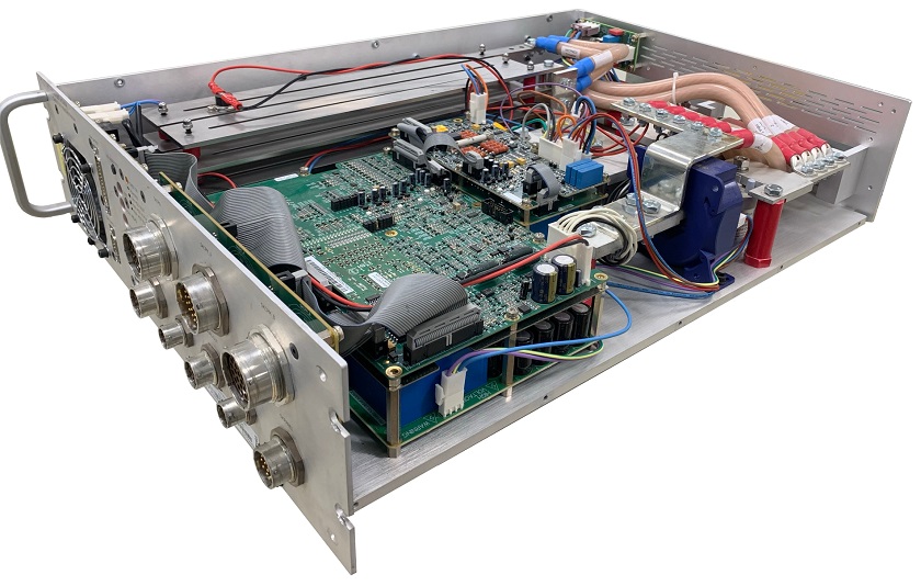 r2e-lhc600a-10v-control-protection-module-open-01